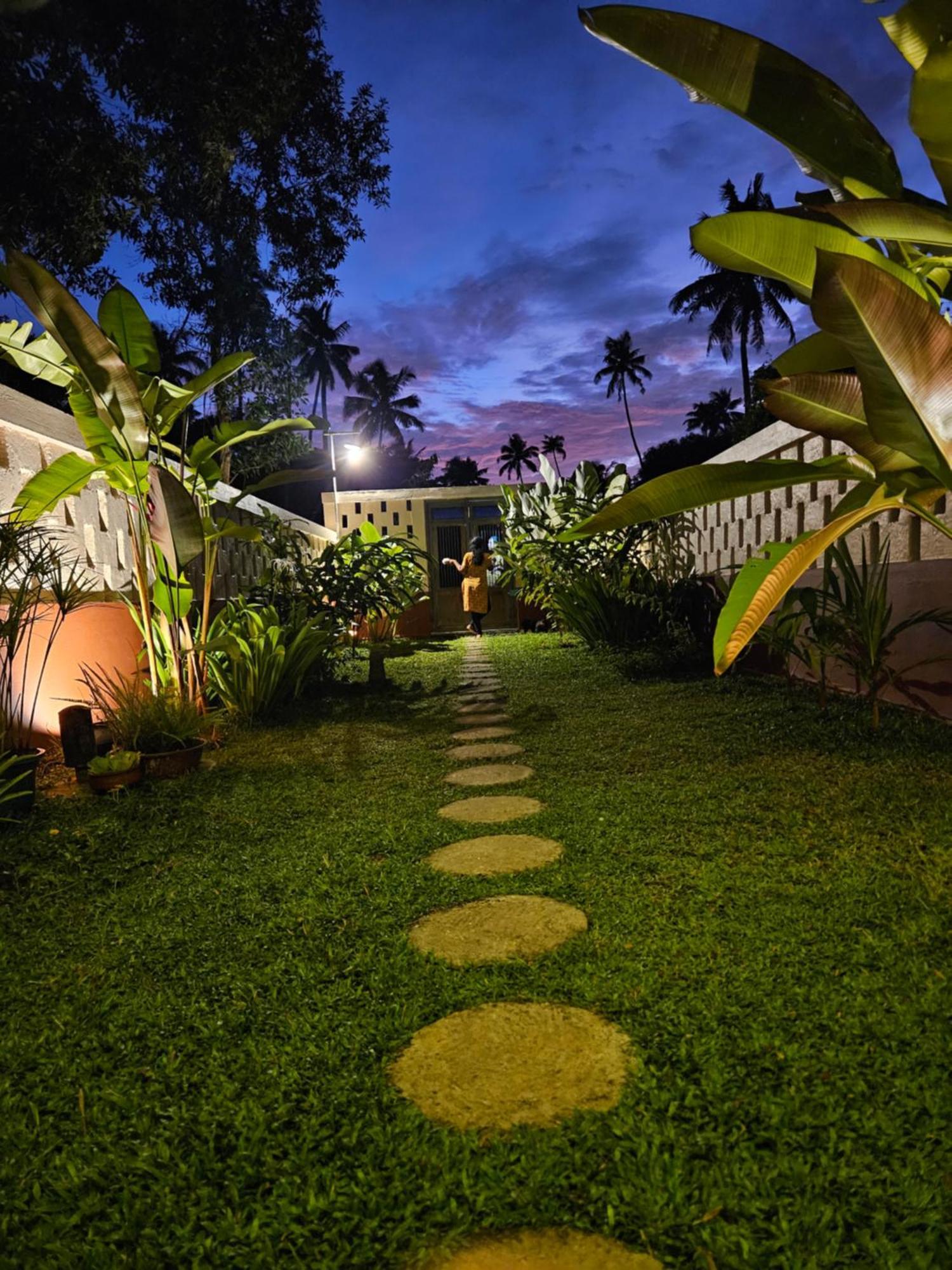 Villa Mia Марарикулам Екстериор снимка